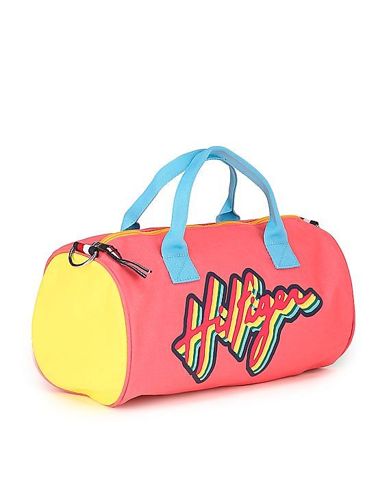 Tommy hilfiger discount pink duffle bag