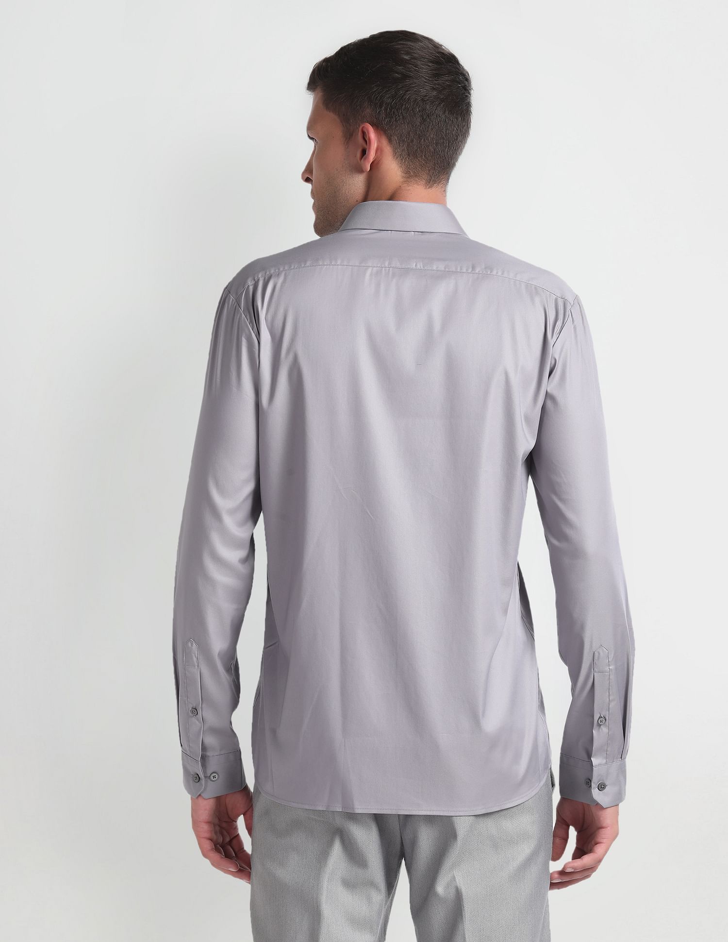 Arrow Newyork Cotton Nylon Slim Fit Shirt