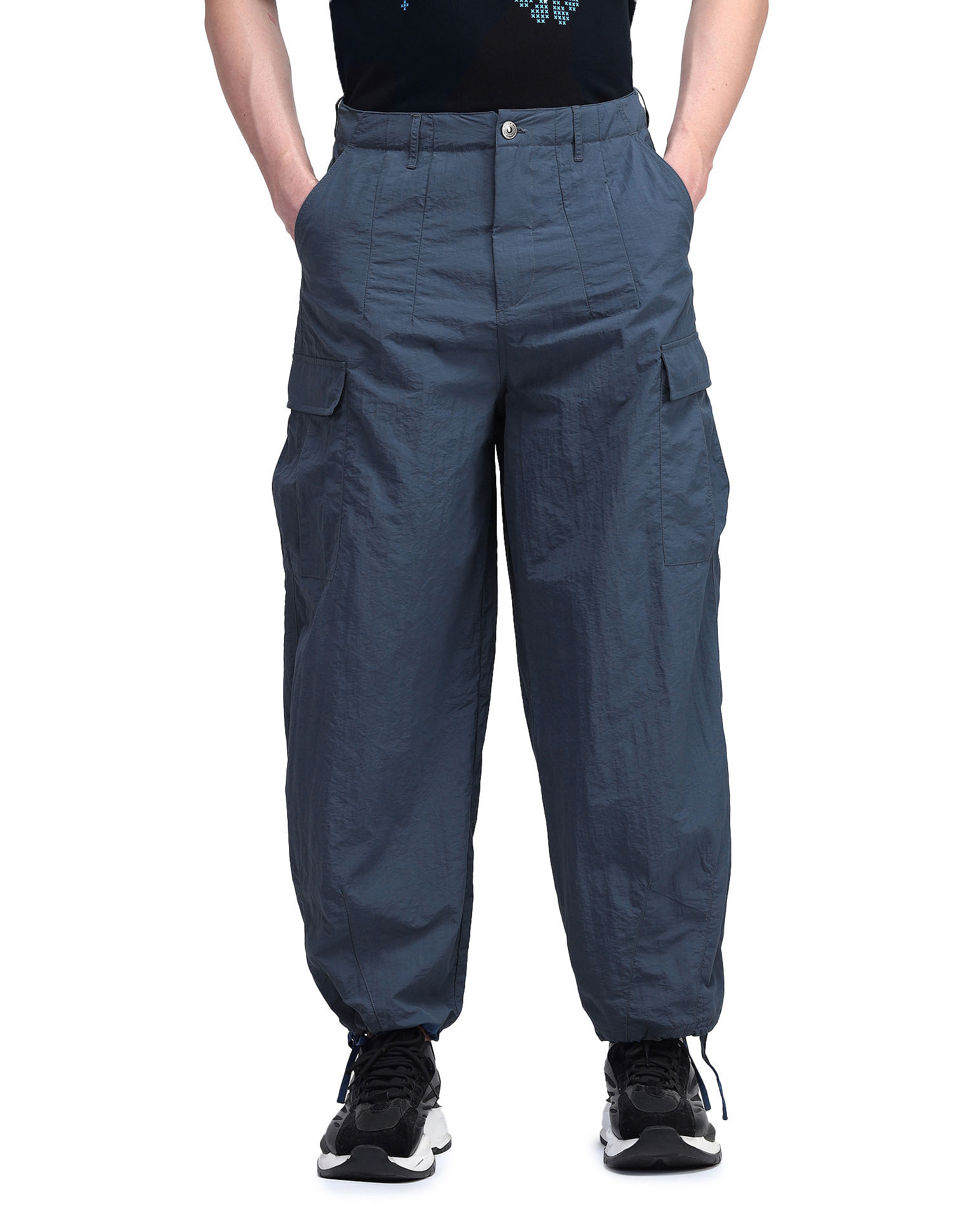 Flying Machine Cobain Loose Fit Mid Rise Cargos