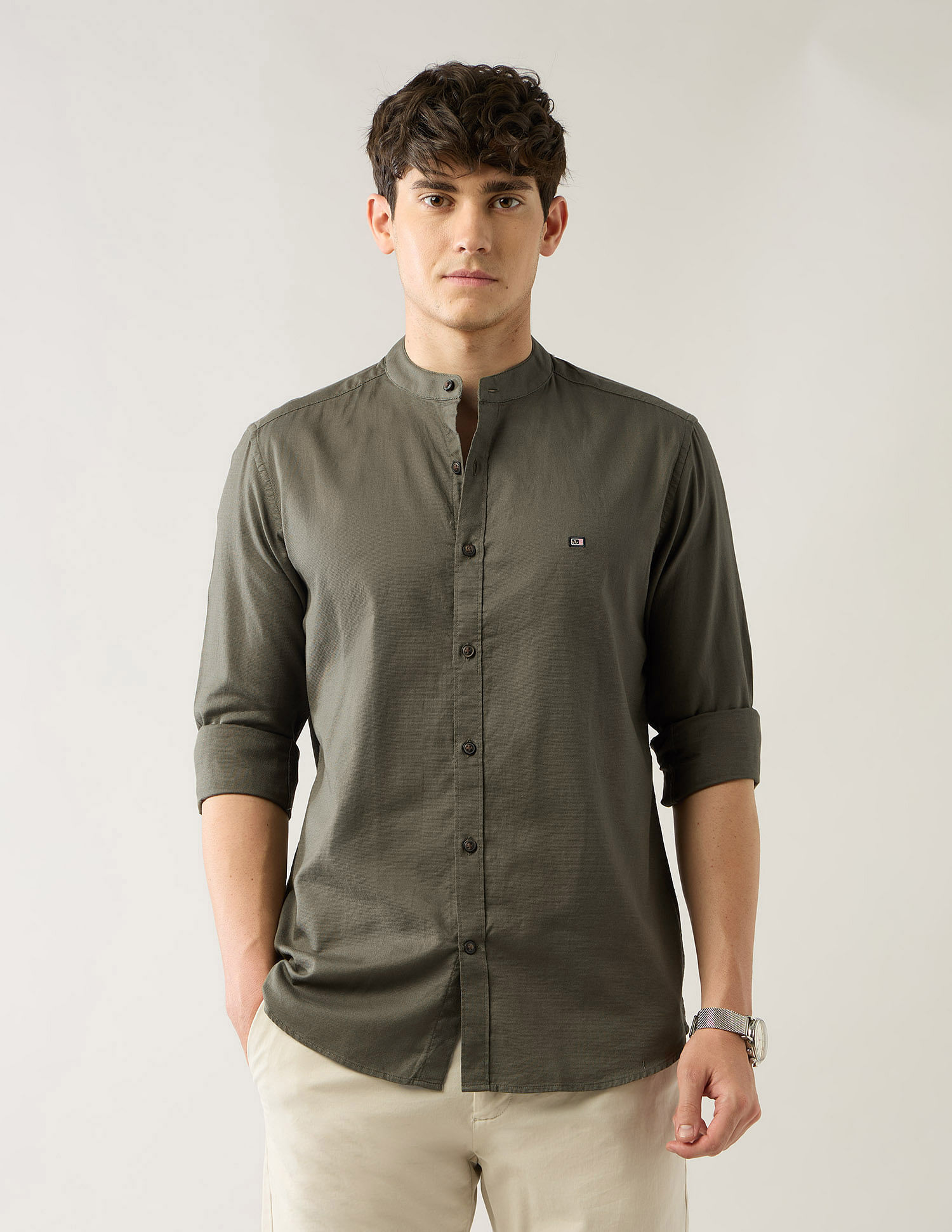 Arrow Sport Slim Fit Dobby Mandarin Shirt
