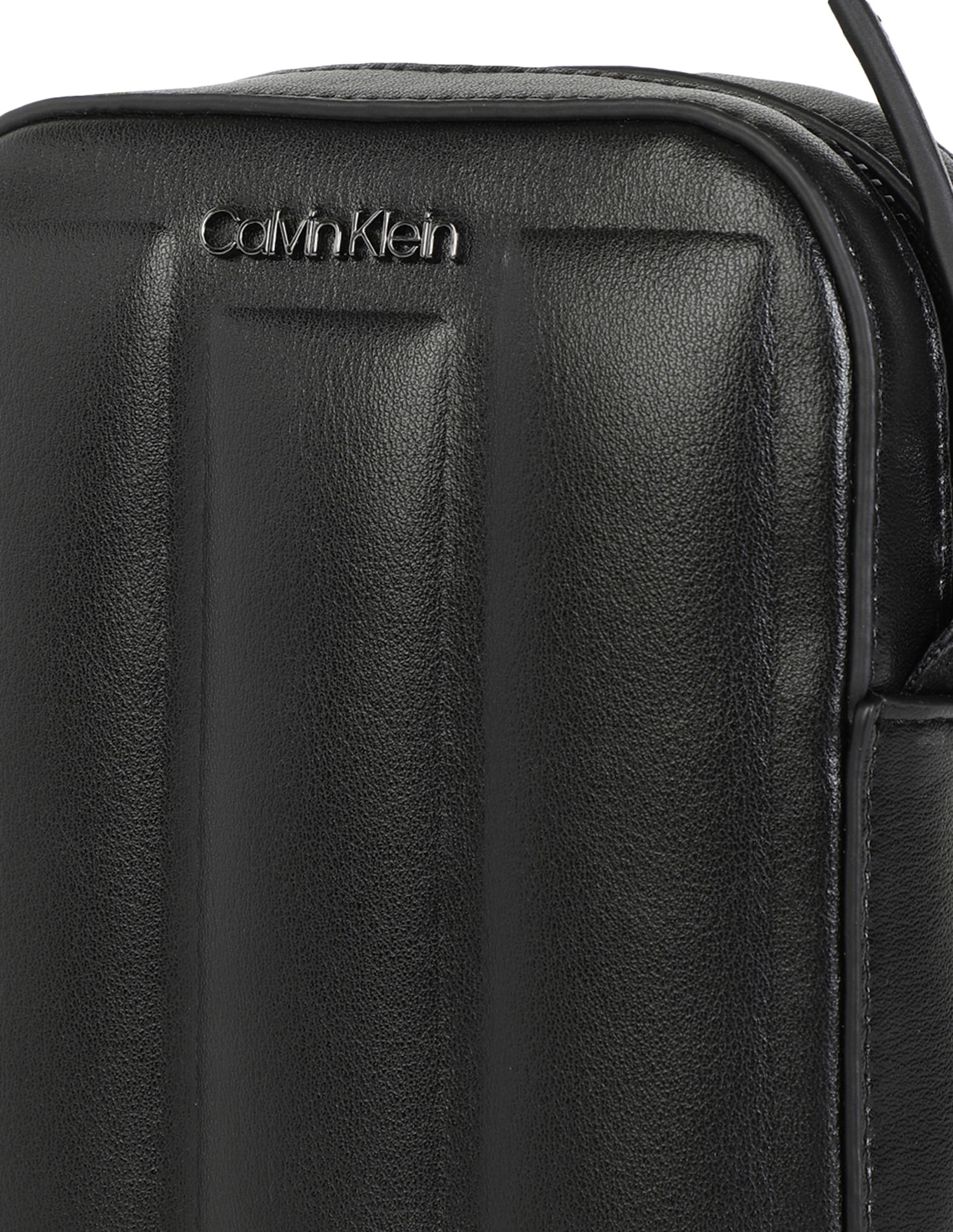 Calvin Klein Line Quilt Reporter Bag