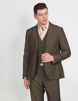 11 Best Men's Suit Brands in India 2024 » CashKaro Blog