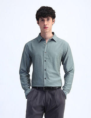 Flying Machine Solid Regular Fit Shirt