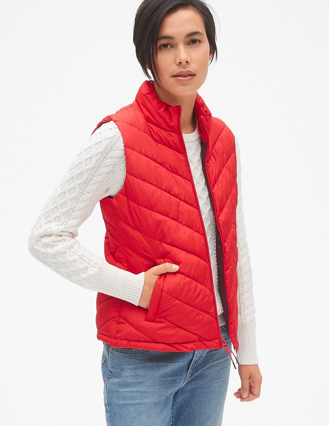 Buy GAP Women Women Red ColdControl Lite Quilted Puffer Vest - NNNOW.com