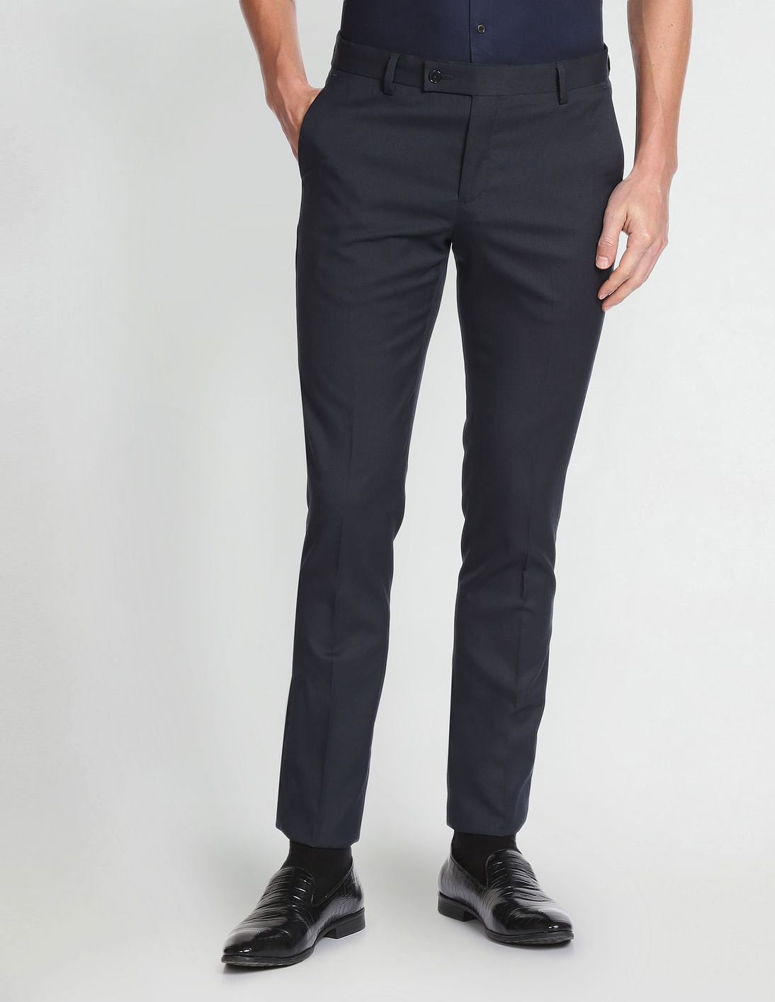 Buy Arrow Tailored Regular Fit Dobby Formal Trousers - NNNOW.com