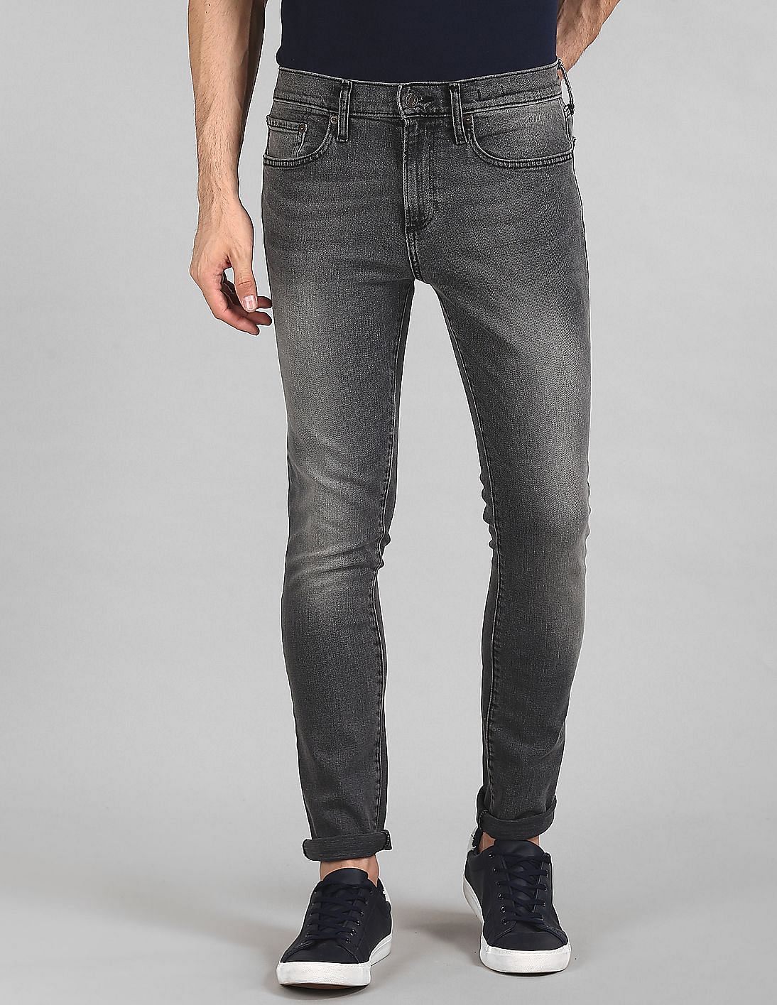 Buy GAP Men Black Skinny Fit Washed Jeans - NNNOW.com