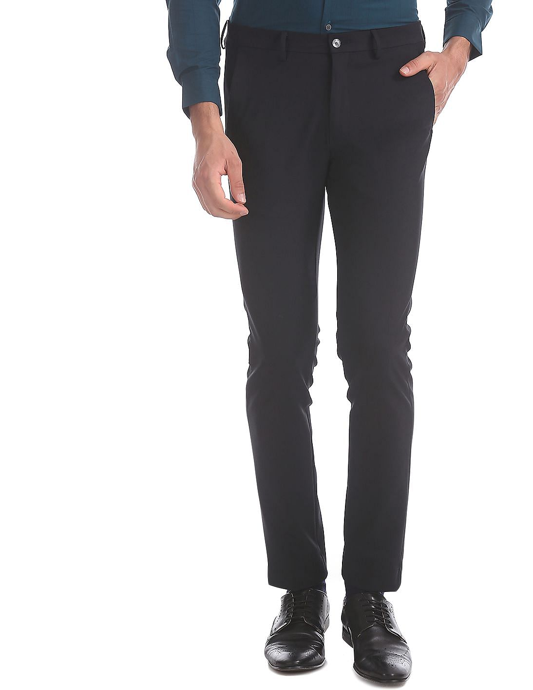 Buy Arrow Newyork Super Slim Fit Solid Trousers - NNNOW.com