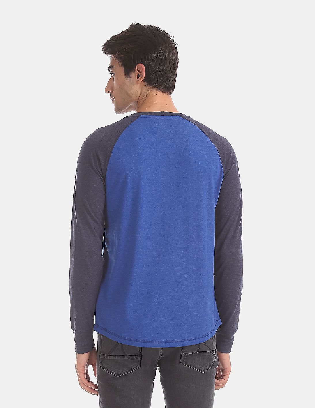 Buy GAP Men Blue Raglan Sleeve Heathered Henley T-Shirt
