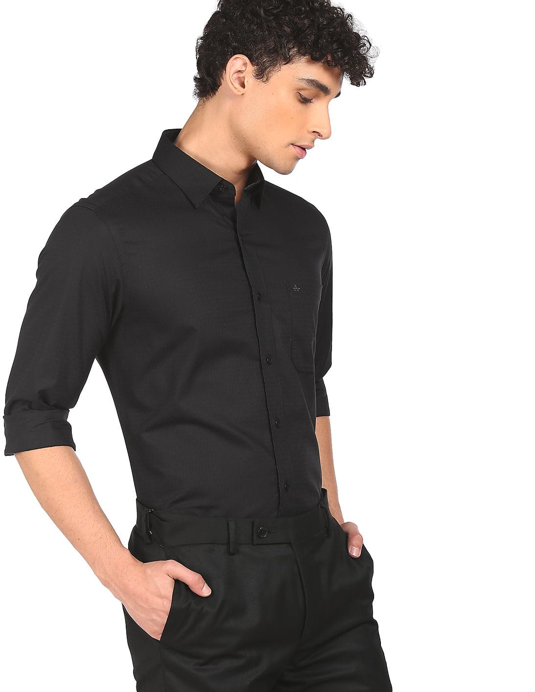 Buy Arrow Men Black Classic Regular Fit 