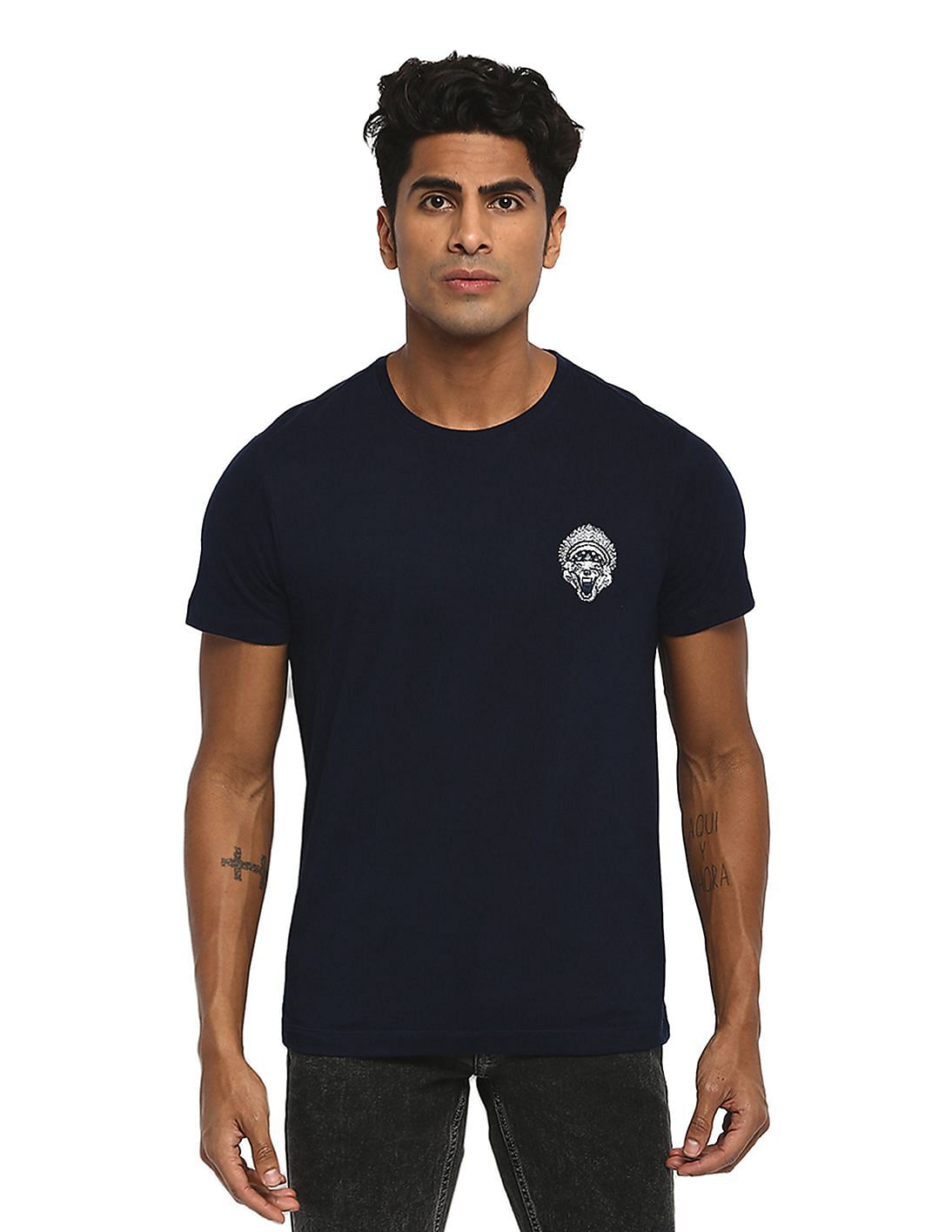 Buy Ruf & Tuf Men Blue Crew Neck Wolf Logo Crew Neck T-Shirt - NNNOW.com