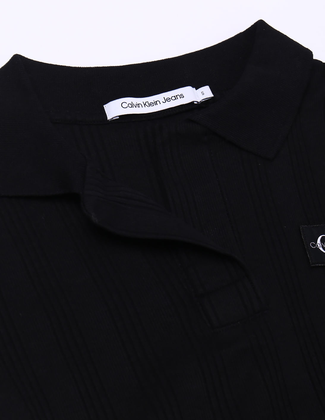 [ JEANS] Crop Badge Polo Shirt ★人気★ Buy Calvin Klein Jeans Embro Badge Reg Polo Shirt - NNNOW.com