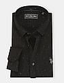 USPA Tailored Men Black Slim Fit Splatter Print Formal Shirt
