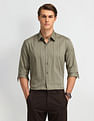 Arrow Newyork Manhattan Slim Fit Vertical Striped Shirt