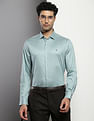 Tommy Hilfiger Cutaway Collar Twill Shirt